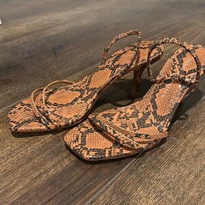 zara snake print  Sling back Shoes size 38